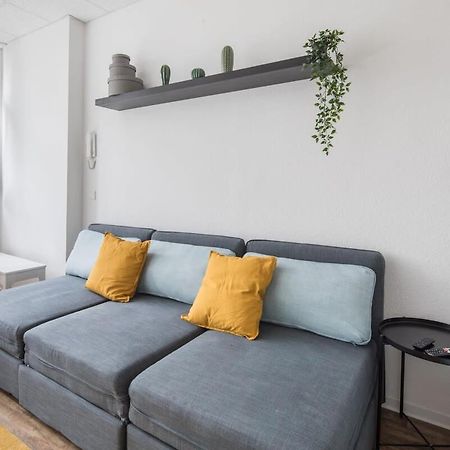 Spacious 2 Bedroom Apartment Hamburg Exterior foto